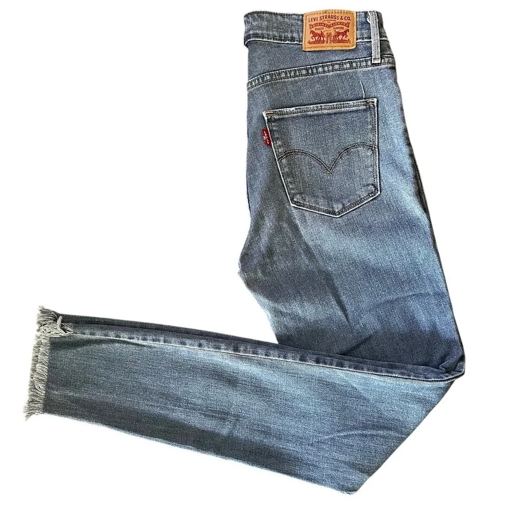 Levi's 721 Medium Wash Raw Hem Blue High Rise Skinny Denim Jeans Women's W28 L32